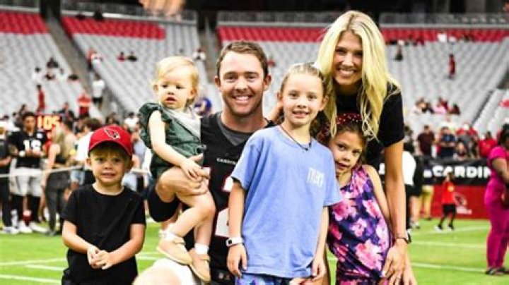 Colt McCoy family, wife, children, parents, siblings |