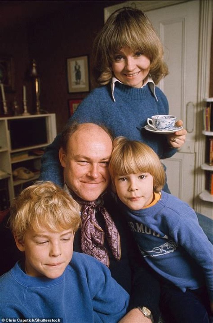 Jim Owens cause of death, wife, children, net worth |