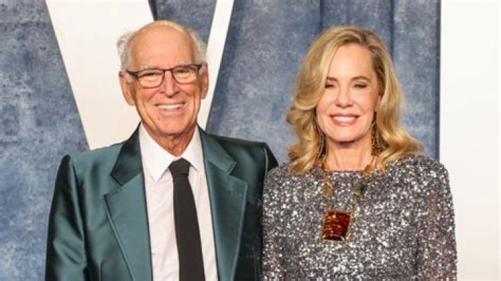 Jimmy Buffett's Complex Relationship With Alcohol