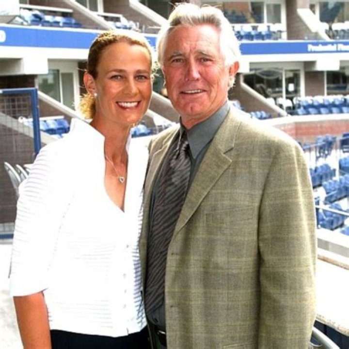 Kaitlin Elizabeth Lazenby: Facts About The Daughter Of George Lazenby