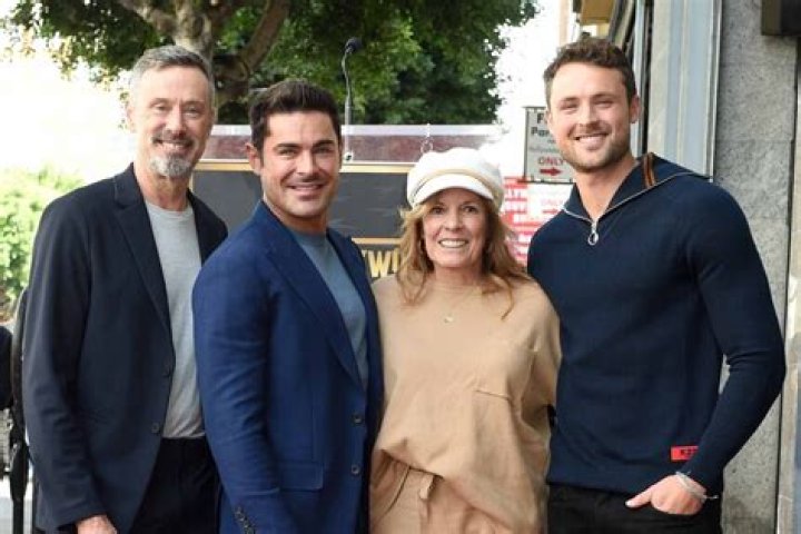 The Efron Siblings: David And Jenny's Unbreakable Bond