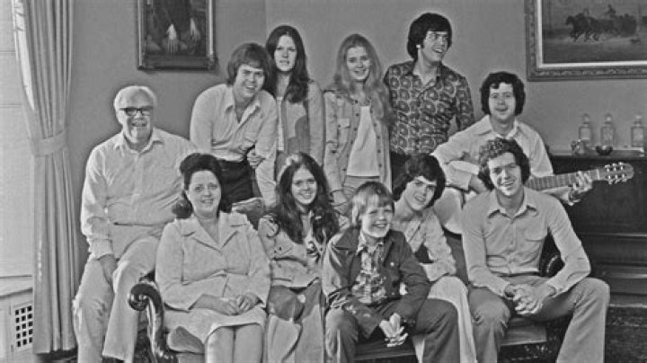 The Untold Story Of The Osmond Siblings