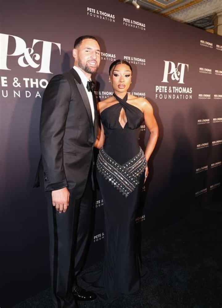 Uncover The Inspiring World Of Klay Thompson's Family